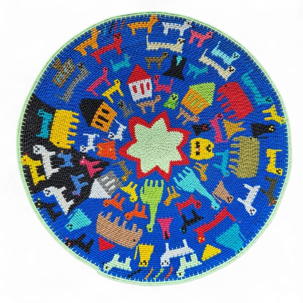 Hardwire woven picture bowl made by Sylvia Ludidi.