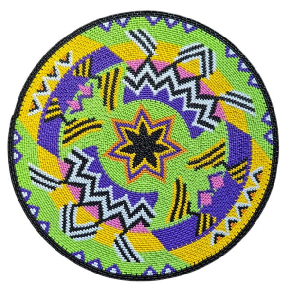 Vibrant green hardwire platter by Zulu crafter Tholakele Dlamini