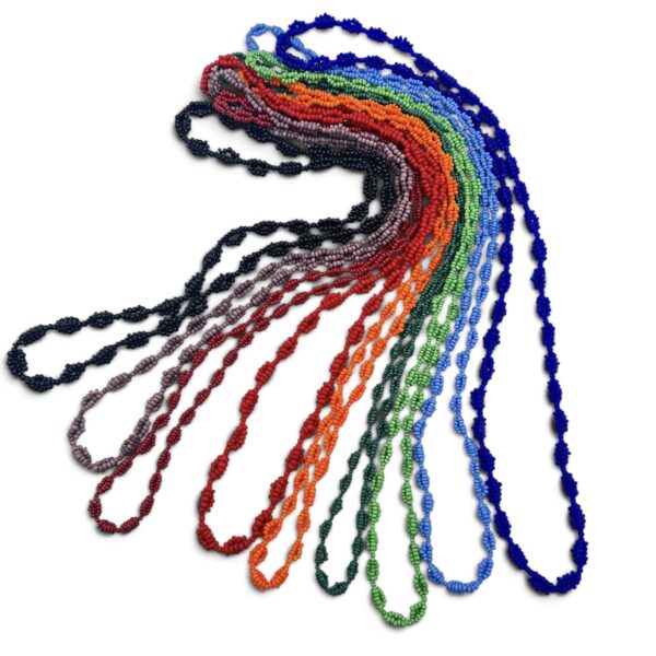 N086 Annies necklace, Simple glass beaded steand in size 8 and 7 seed bead, Assorted colours (2)